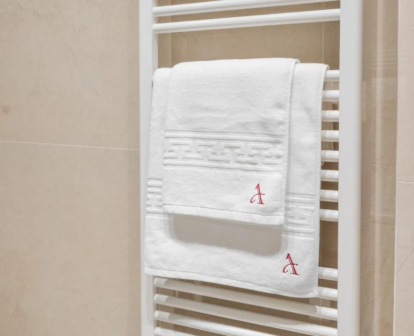 Rentforcomfort Penthouse Romana Bucharest