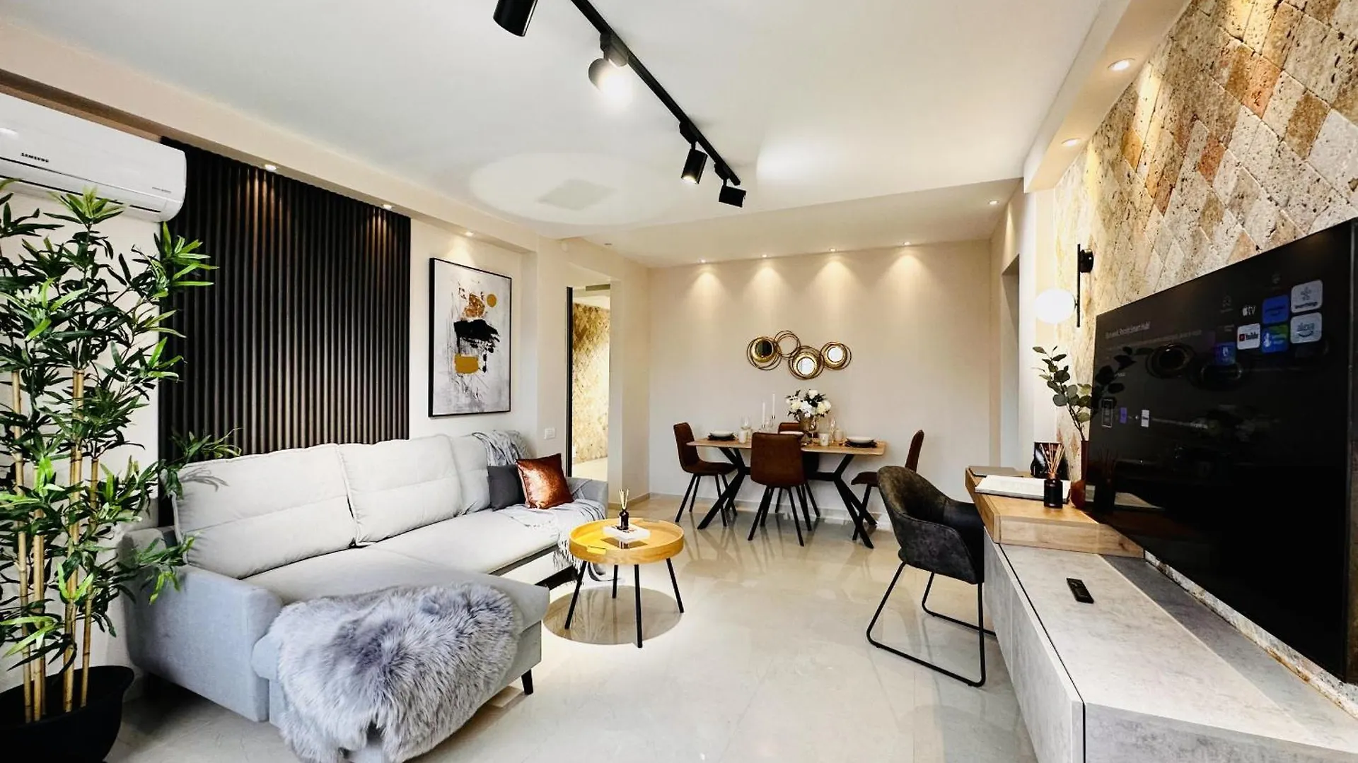 Apartment Rentforcomfort Penthouse Romana Bucharest Romania